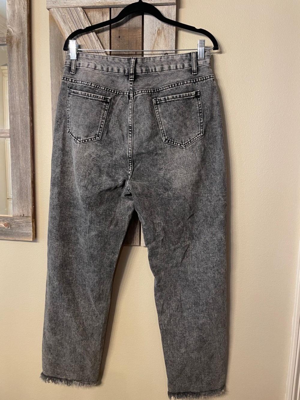 SHEIN Distressed High-Waist Gray Ripped Jeans - Picture 2 of 3